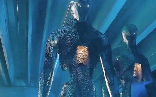 机器人复活后为何要杀主人？