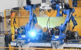 焊接机器人的发展和应用