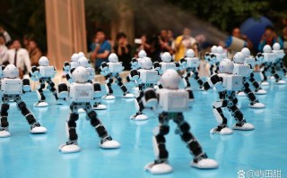 为什么hello面机器人这么多？