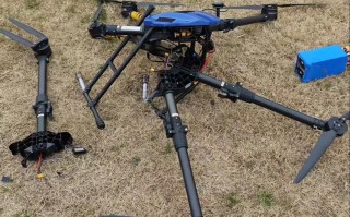 无人机为何因下坠过快炸鸡？