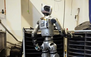 Atlas机器人官网有哪些新功能？