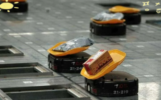 亚马逊关闭智能机器人