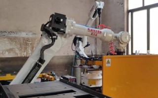 焊接机器人如何精准焊圆弧？