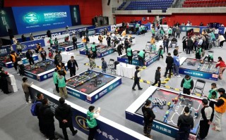 国际机器人奥林匹克大赛比的是什么？