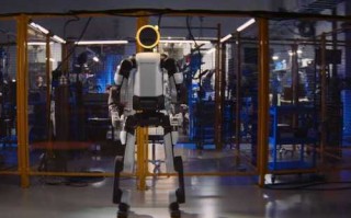 Atlas机器人算法的核心突破是什么？