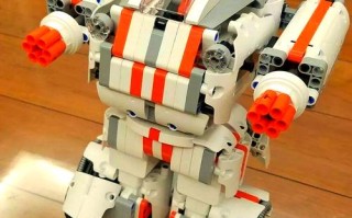 米兔积木机器人怎么充电？