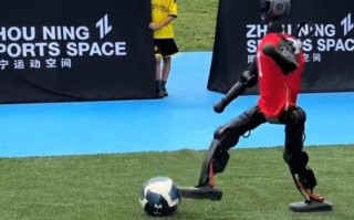 轮式足球机器人2025有何新突破？