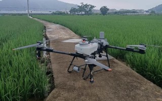 无人机打农药一亩收费多少？