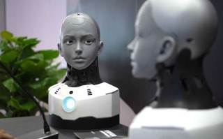 索尼2025年机器人有何突破或新功能？