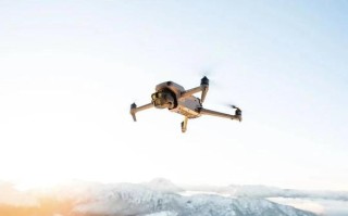 航拍无人机能带上飞机吗？