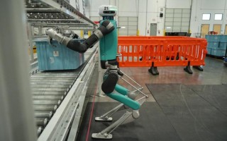 Amazon配送机器人如何提升配送效率？