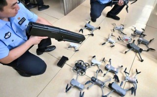 深圳飞无人机为何会被警察抓？