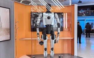 2025高考机器人真能替代人类考生吗？