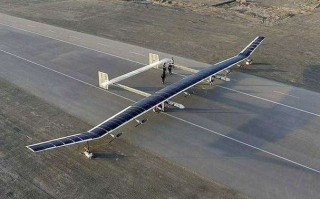 彩虹太阳能无人机续航能突破多久？