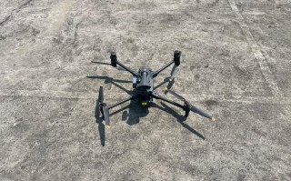 大疆无人机如何实现有线供电？