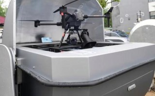 Intel无人机阵列如何实现精准协同？