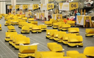 快递分拣机器人如何提升效率？