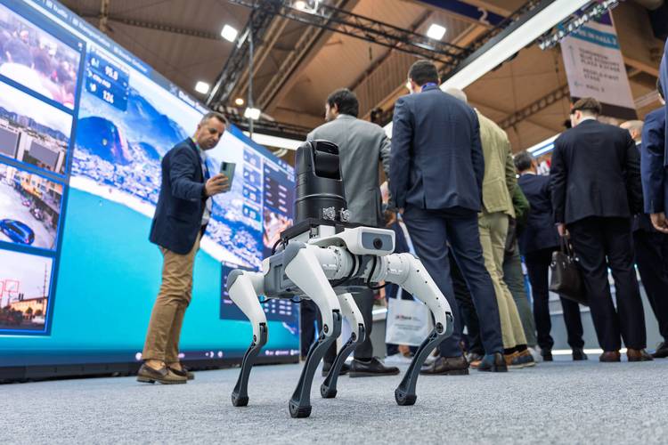 CES Asia 2025 机器人将有哪些突破？-第2张图片-广州国自机器人