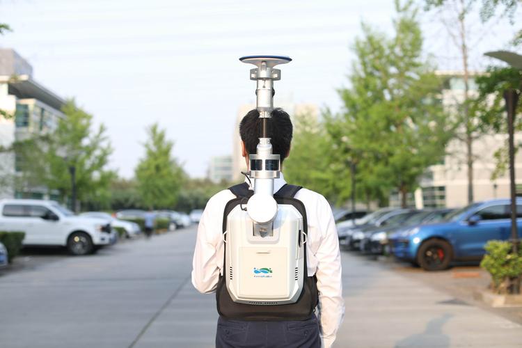 背包机器人如何实现背负与移动平衡?-第1张图片-广州国自机器人 背包机器人如何实现背负与移动平衡?-第1张图片-广州国自机器人