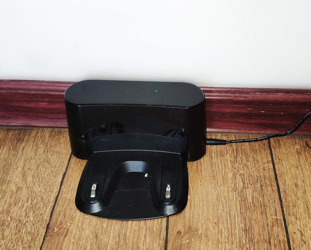 小狗智能扫地机器人vm900r-第3张图片-广州国自机器人 小狗智能扫地机器人vm900r-第3张图片-广州国自机器人