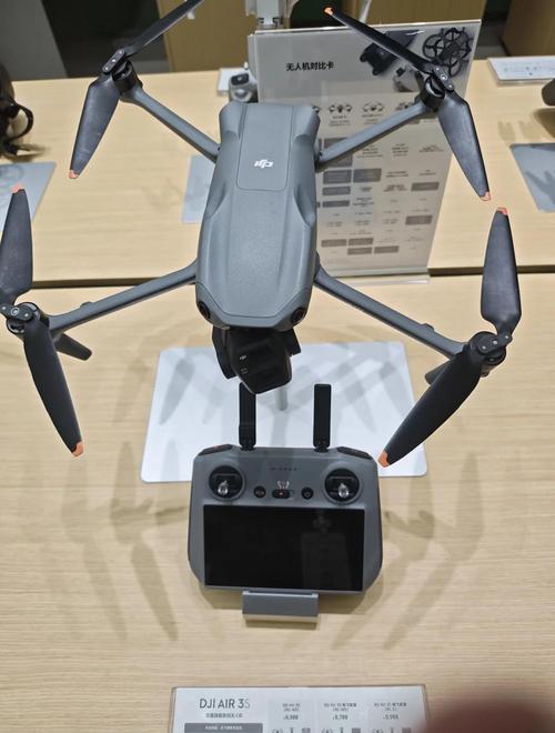 小米4K与大疆3SE，性能与价格如何选？-第1张图片-广州国自机器人