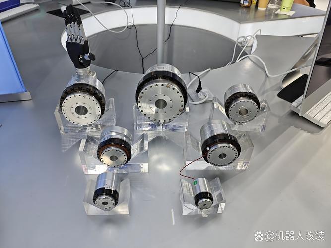 FAMULUS机器人驱动方式-第1张图片-广州国自机器人