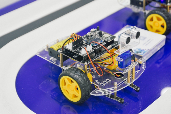 Harmony机器人有哪些独特功能与交互体验？-第3张图片-广州国自机器人