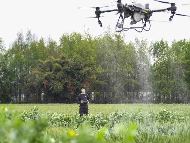 无人机派送是否全程需人控制？-第2张图片-广州国自机器人
