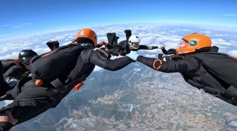 无人机极限跟拍，如何突破运动边界？-第2张图片-广州国自机器人