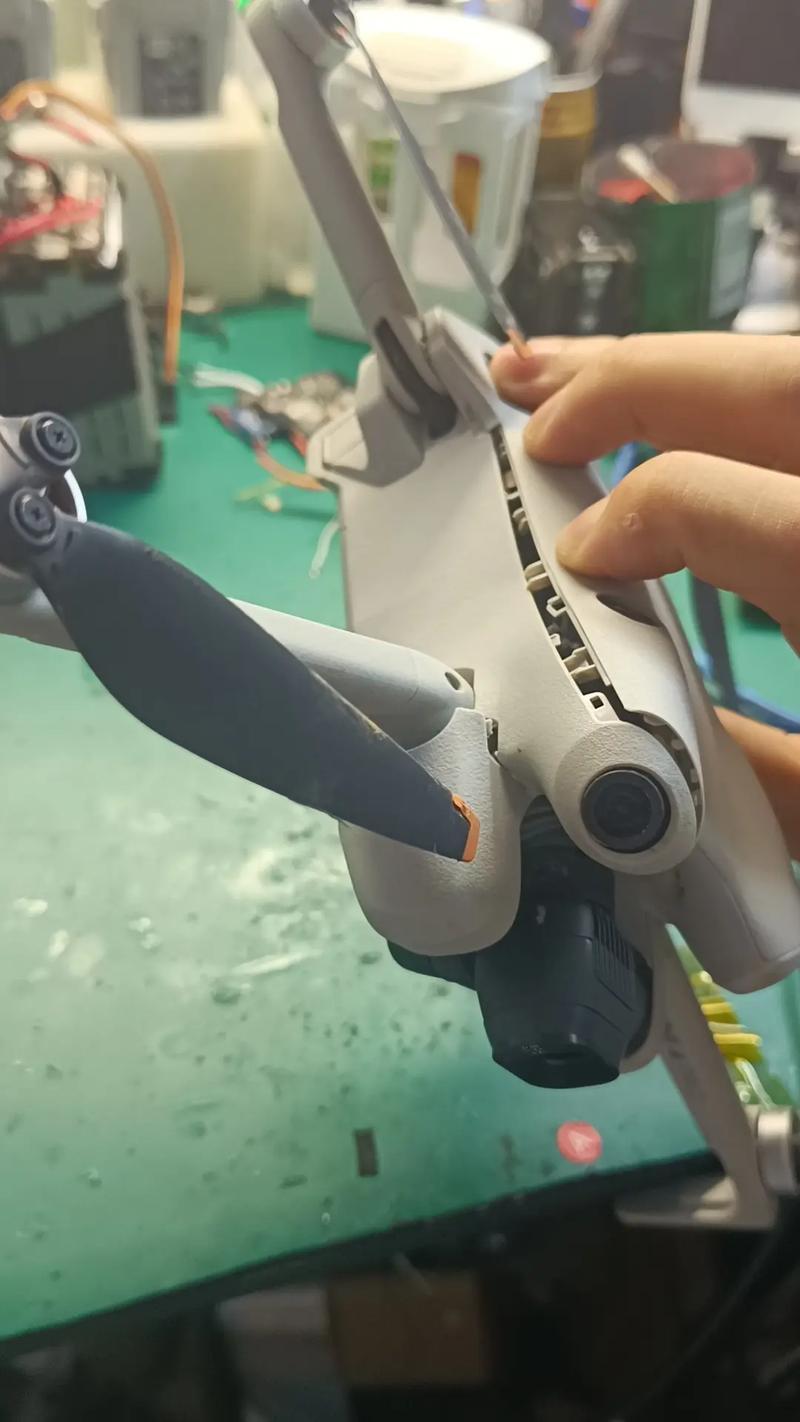 大疆农业植保无人机拆解,有何黑科技?-第1张图片-广州国自机器人 大疆农业植保无人机拆解,有何黑科技?-第1张图片-广州国自机器人