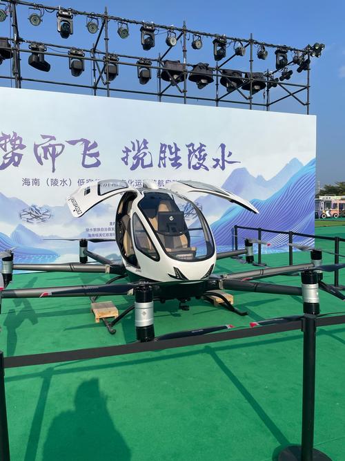 亿航无人机如何破世界纪录?-第1张图片-广州国自机器人 亿航无人机如何破世界纪录?-第1张图片-广州国自机器人