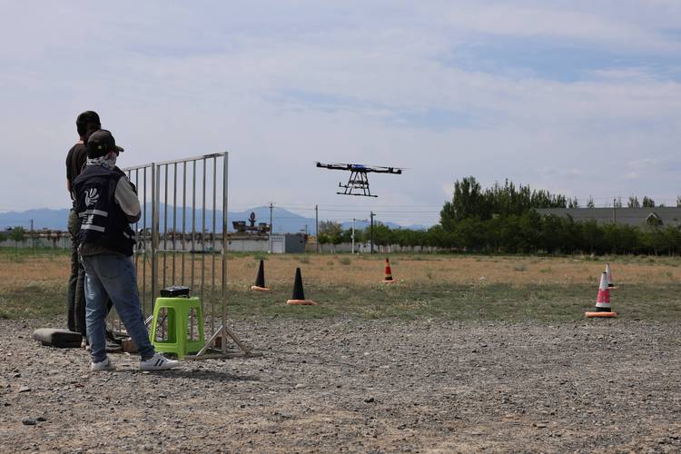 无人机扰航频发，幕后黑手究竟是谁？-第2张图片-广州国自机器人