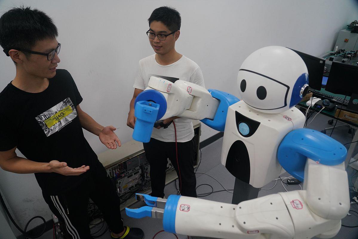 机器人电脑status红灯亮起是什么原因?-第1张图片-广州国自机器人 机器人电脑status红灯亮起是什么原因?-第1张图片-广州国自机器人