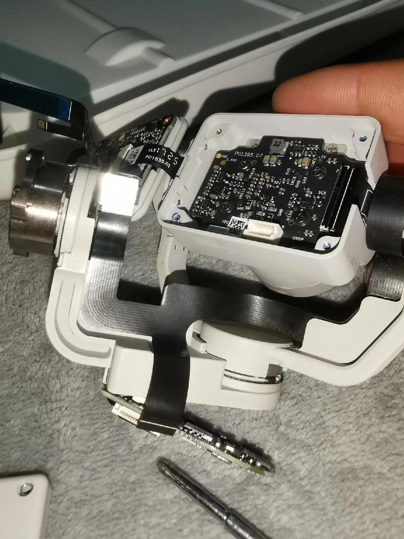 精灵4无人机有哪些核心功能？-第2张图片-广州国自机器人