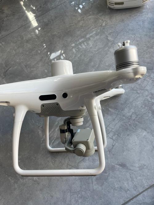 大疆精灵4序号在哪？查什么信息？-第2张图片-广州国自机器人