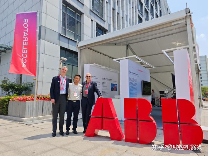 ABB机器人李刚专访，行业洞察与技术突破？-第1张图片-广州国自机器人