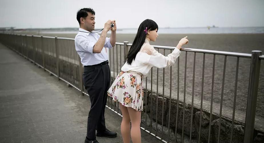 娃娃机器人realdoll是伴侣还是玩物？-第3张图片-广州国自机器人