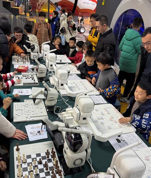 机器人alphago 下棋-第2张图片-广州国自机器人