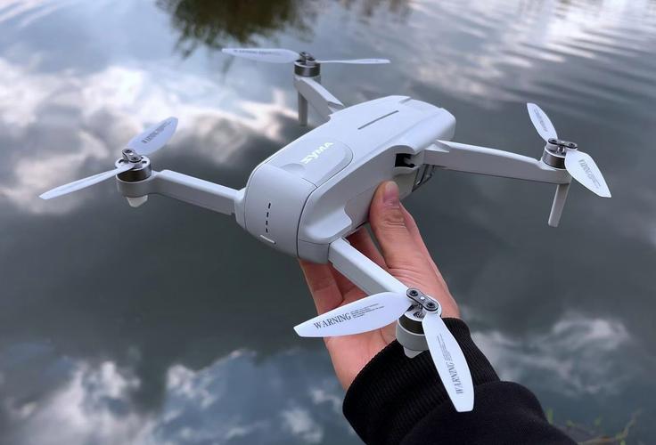 无人机不用驾照能飞吗?-第2张图片-广州国自机器人 无人机不用驾照能飞吗?-第2张图片-广州国自机器人