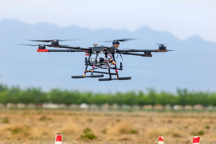 大疆无人机TT编队如何实现精准协同飞行?-第2张图片-广州国自机器人 大疆无人机TT编队如何实现精准协同飞行?-第2张图片-广州国自机器人