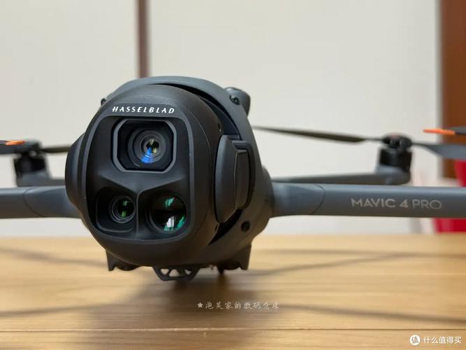 大疆vr头盔控制无人机-第1张图片-广州国自机器人 大疆vr头盔控制无人机-第1张图片-广州国自机器人