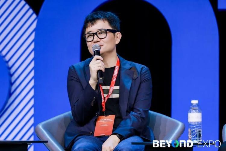 小公司如何借人工智能突围?傅盛的答案是什么?-第1张图片-广州国自机器人 小公司如何借人工智能突围?傅盛的答案是什么?-第1张图片-广州国自机器人