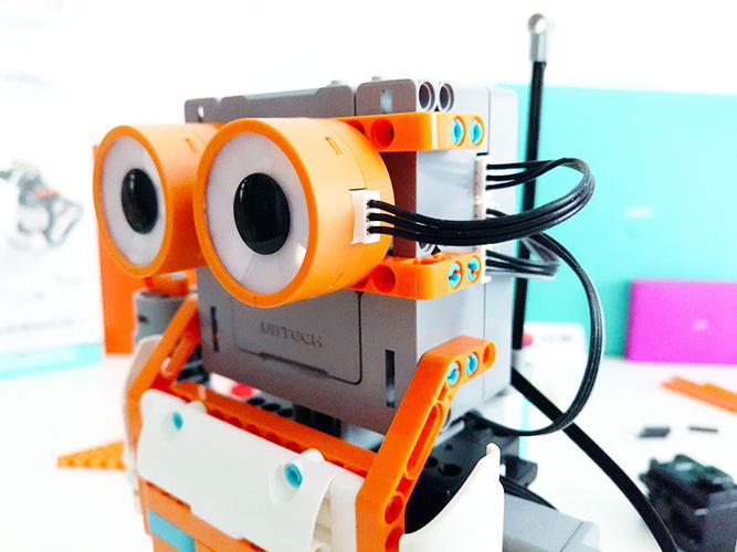 优必选jimu机器人,能玩出什么新花样?-第2张图片-广州国自机器人 优必选jimu机器人,能玩出什么新花样?-第2张图片-广州国自机器人