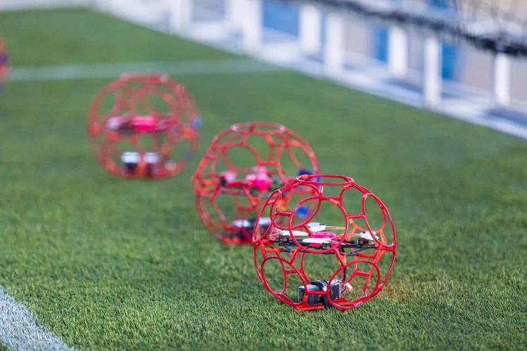 无人机足球飞行规则有何国际标准？-第3张图片-广州国自机器人