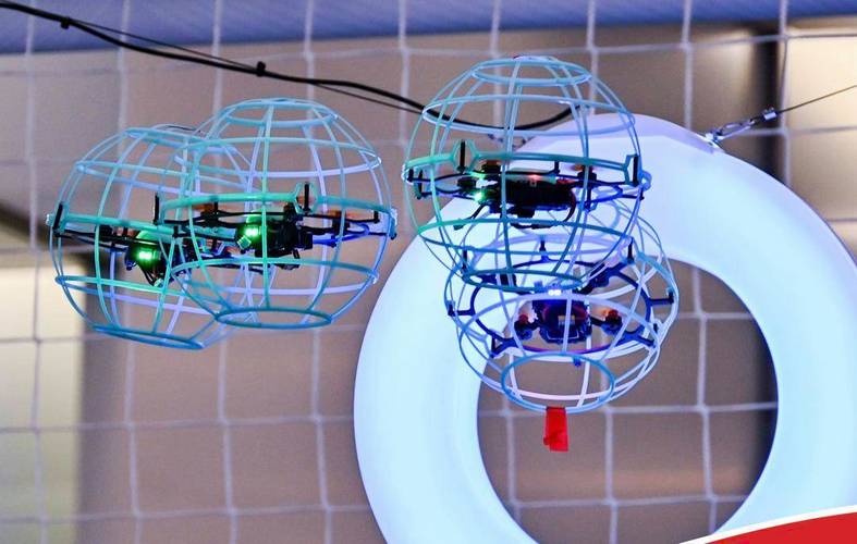 无人机足球飞行规则有何国际标准？-第2张图片-广州国自机器人