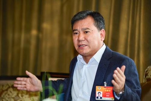 张近东 两会 人工智能-第1张图片-广州国自机器人