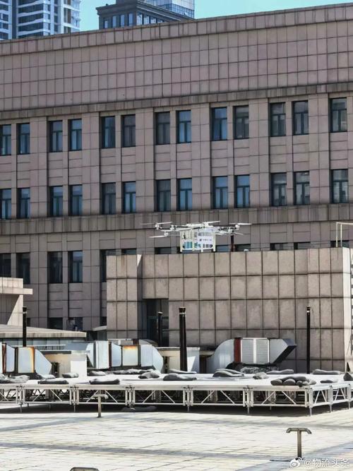 儿童医院楼顶为何要放无人机?-第1张图片-广州国自机器人 儿童医院楼顶为何要放无人机?-第1张图片-广州国自机器人