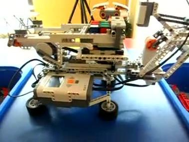 德国机器人还原魔方视频有何玄机？-第2张图片-广州国自机器人