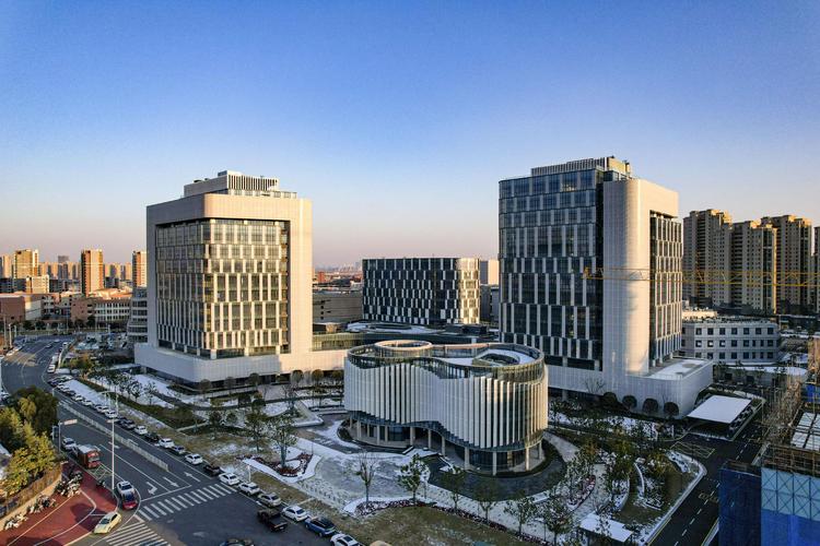 上海人工智能基地如何引领产业创新？-第1张图片-广州国自机器人