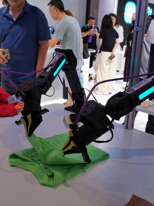 2025纳米机器人将如何改变医疗？-第1张图片-广州国自机器人